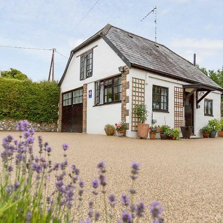 Little England Cottage Milborne Saint Andrew Экстерьер фото